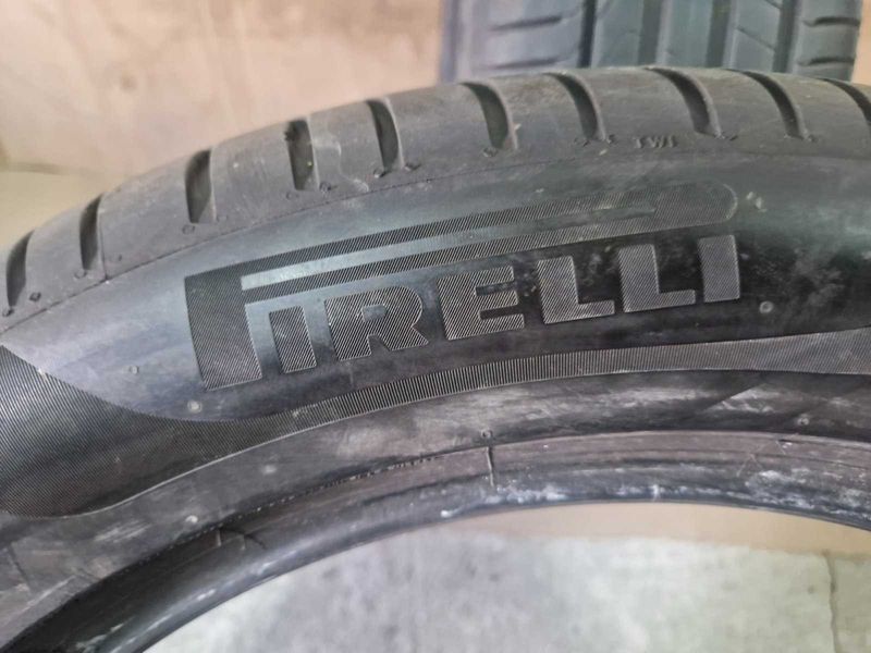 2 Pirelli R19 245/50
летни гуми Runflat 
DOT0622