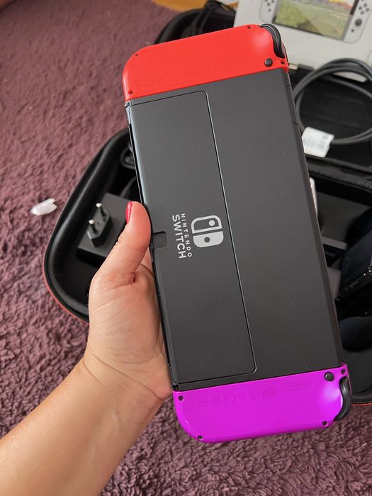 Nintendo  Switch Oled+ accesorii