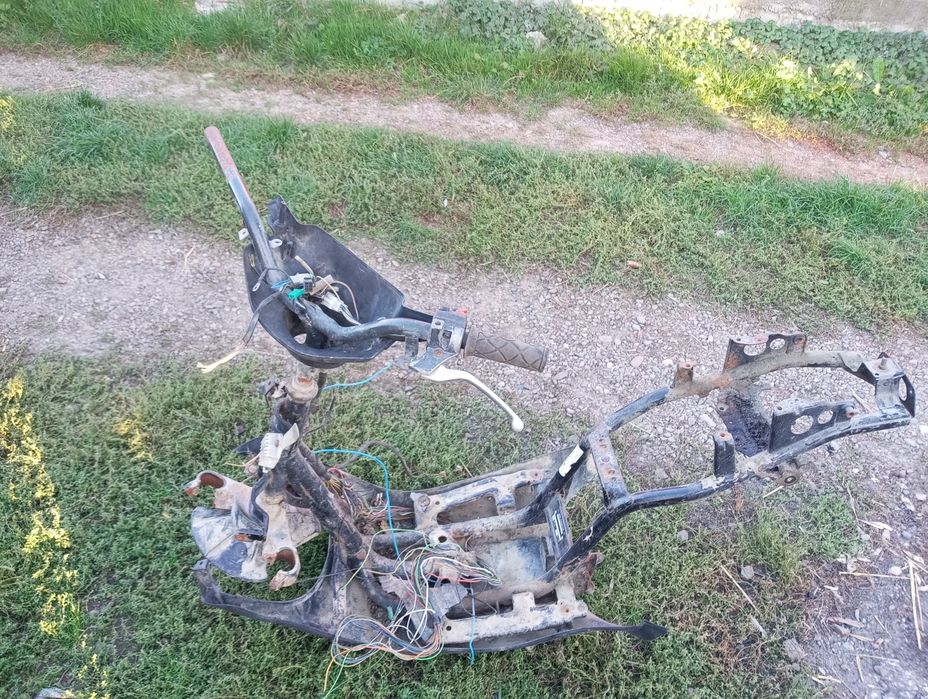 Cadru scuter mbk