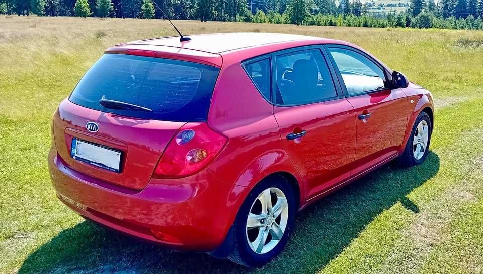 2008 Kia Ceed ED Hatchback – Fiabilă și economică