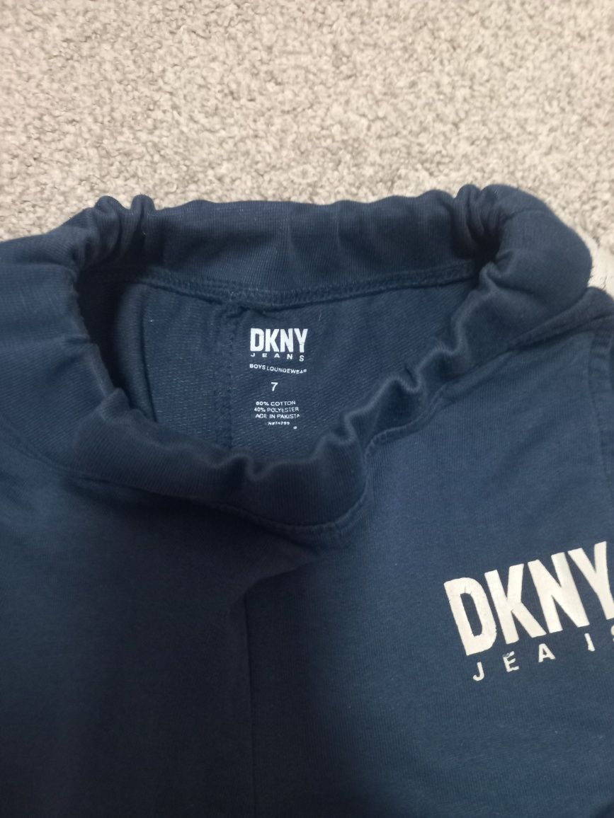 Детски дрехи DKNY и малка раница Smiggle