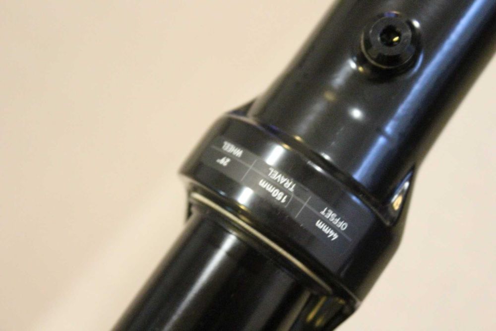 Rock Shox Lyrik Base 29" furca - 150mm - Tapered - 15x110mm Boost