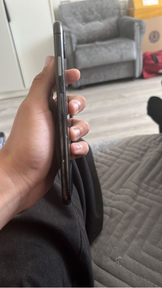 iPhone xs max 64гб