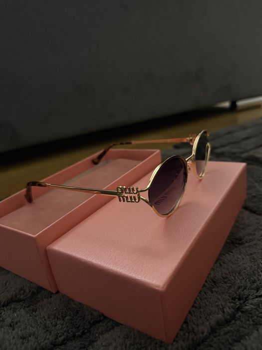 Ochelari de soare Miu Miu
