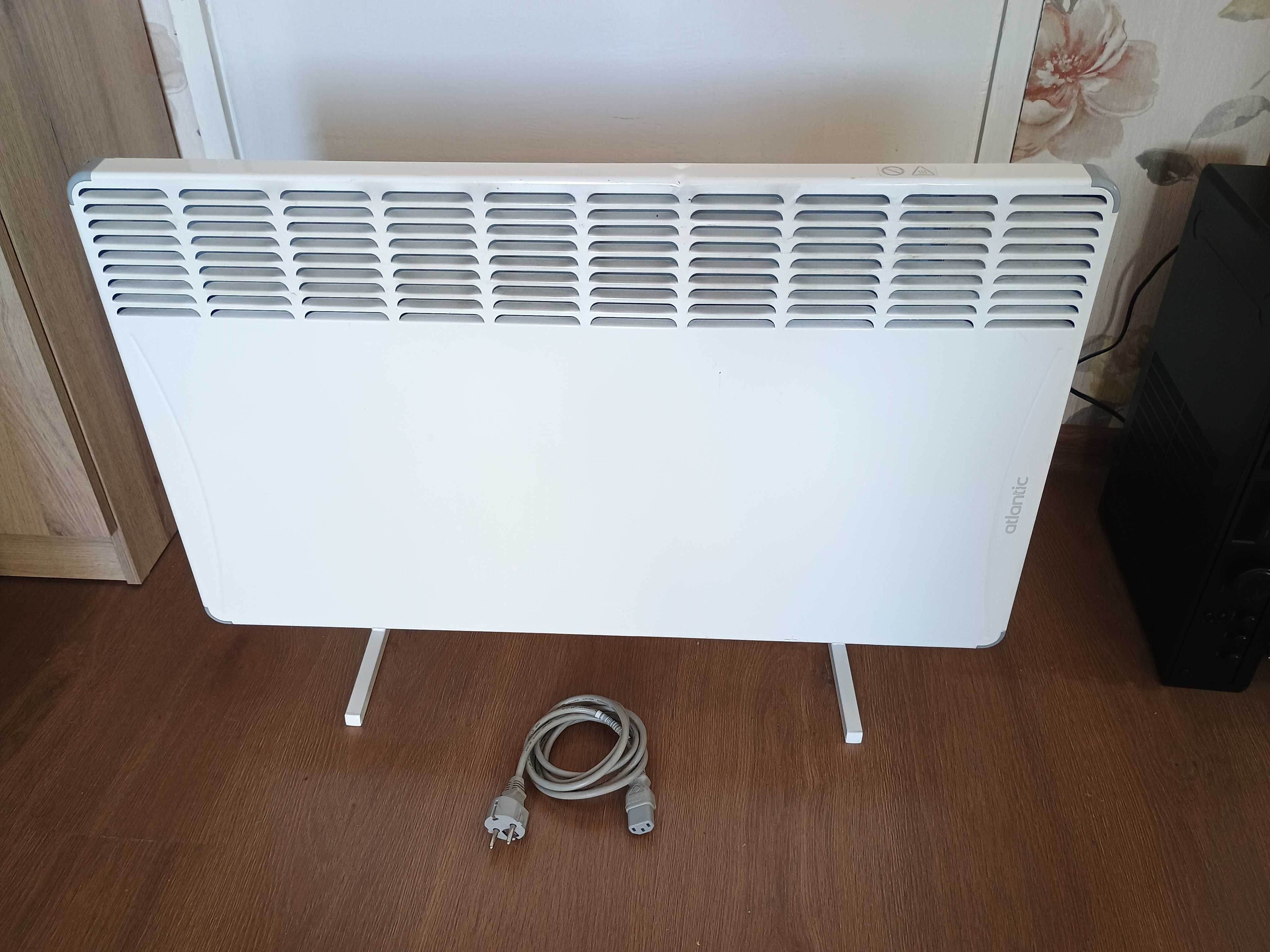 Atlantic 2000W IP24 стенен / подов конвектор панел