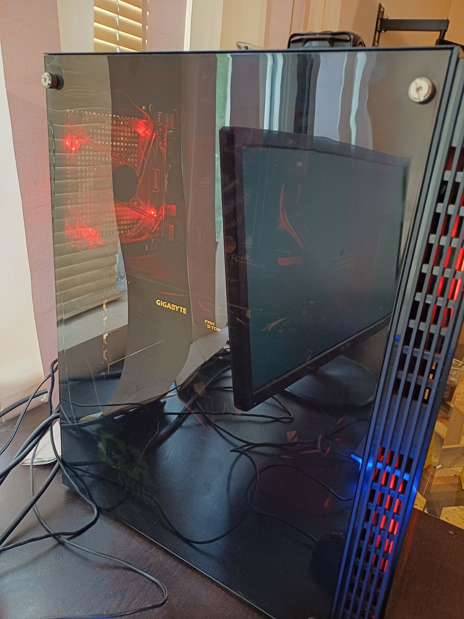 Gaming компютър+монитор