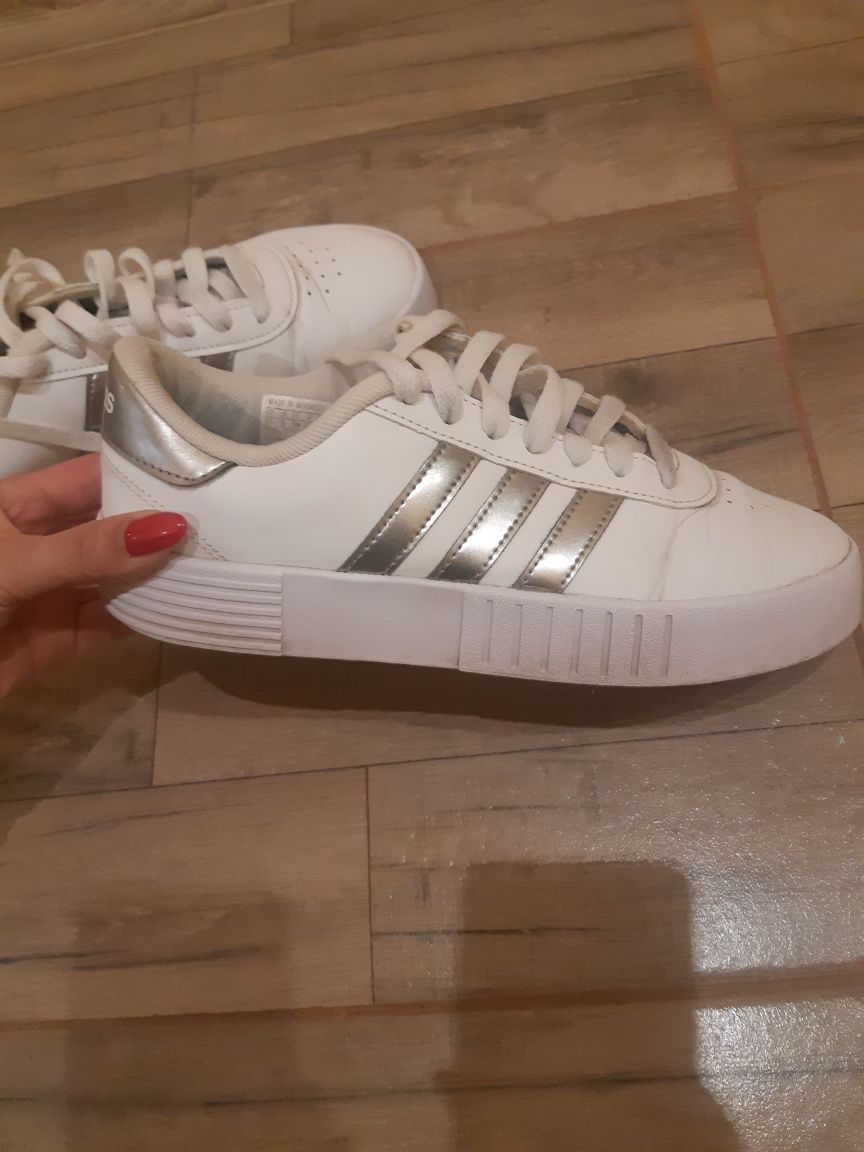 Оригинални кецове Adidas