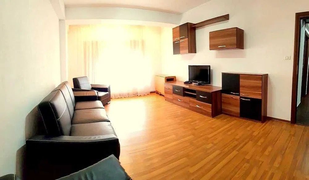 Proprietar, inchiriez apartament 3 camere, decomandat, Drumul Taberei