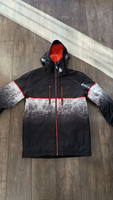 Ски / Сноуборд яке Quicksilver Silvertip M