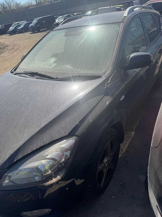 Dezmembrari Kia Ceed  1.6 CRDI
