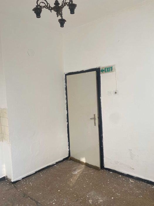 Продава се 4-стаен апартамент 158 кв.м  Пловдив/Център – 4 изложения,