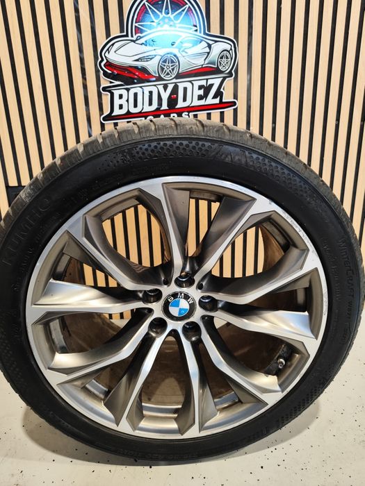 O janta Spate R20. 11J BMW X5  X6 F16 cod: 6858879 anvelopa 315/35R20