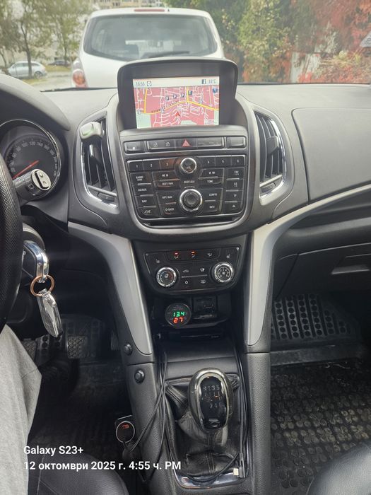 opel zafira tourer