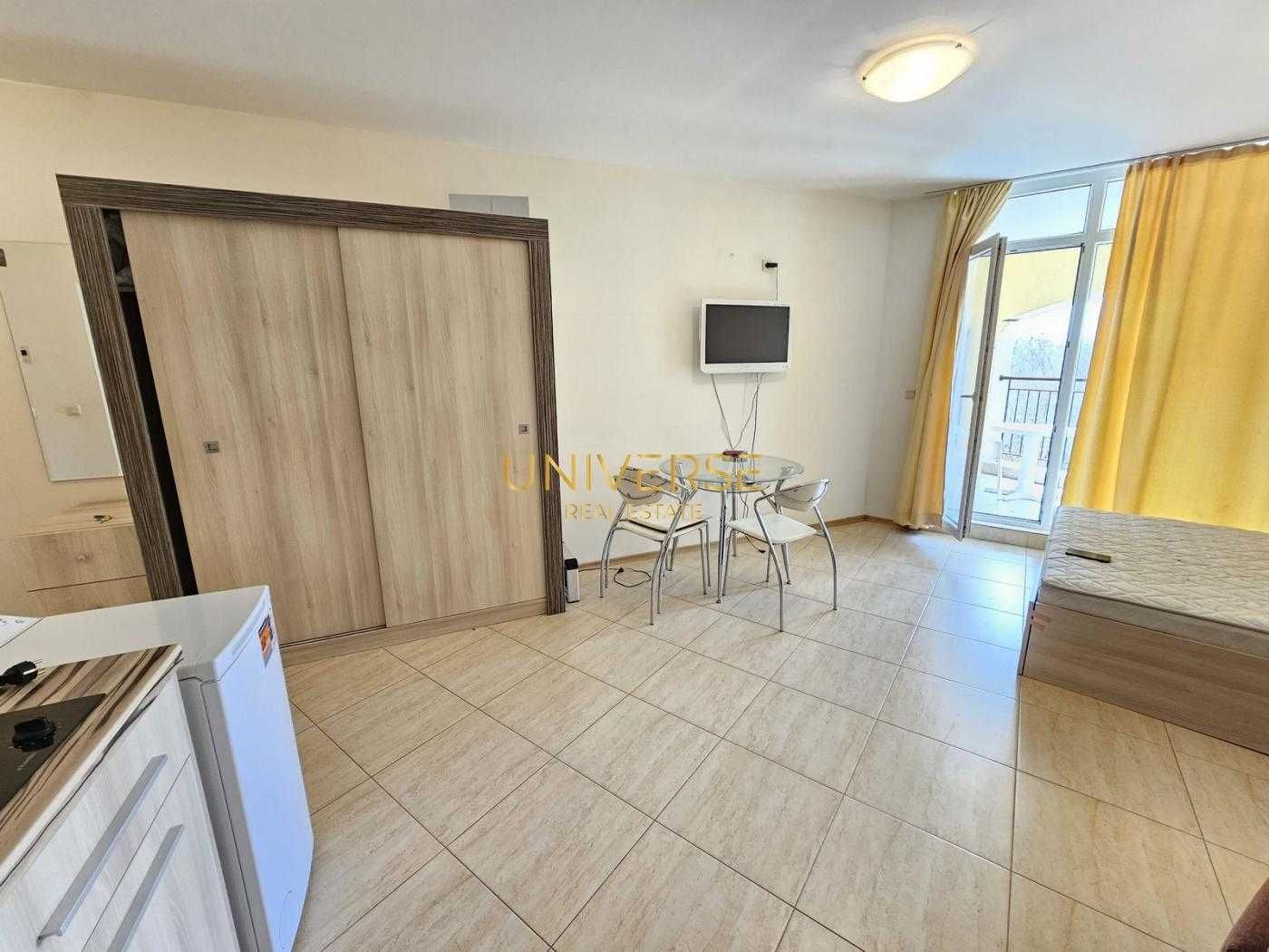 1+1 в Свети Влас на 50м. до морето, панорама.№3416
