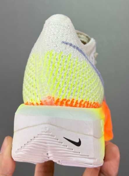 Нови дамски маратонки Nike Zoom X Vaporfly 3