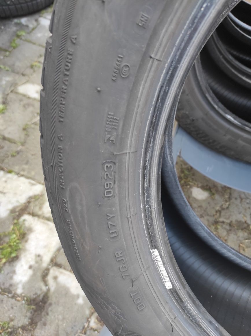 225/50/17 Bridgestone