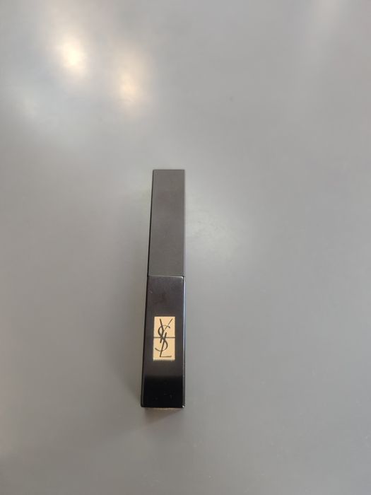 Ruj Yves Saint Laurent