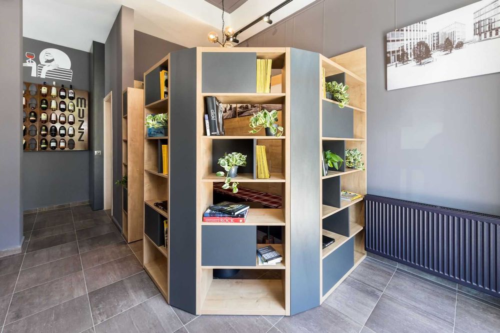 Vand amenajare cafenea/ Chirie spațiu amenajat