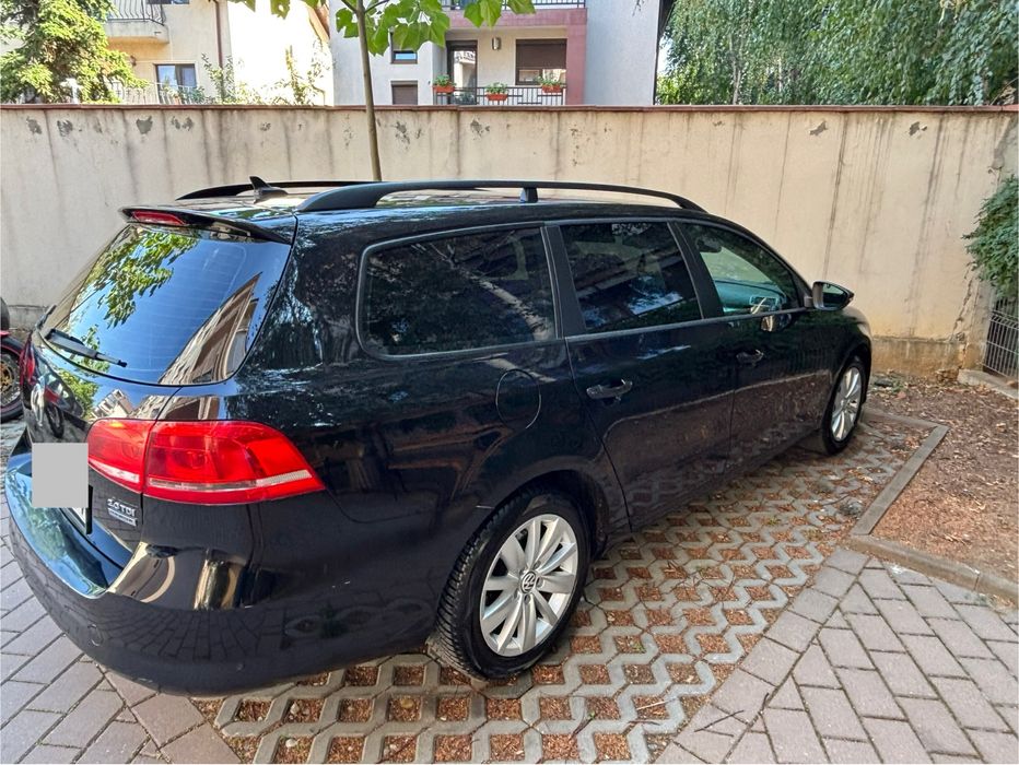Vând Volkswagen Passat b7