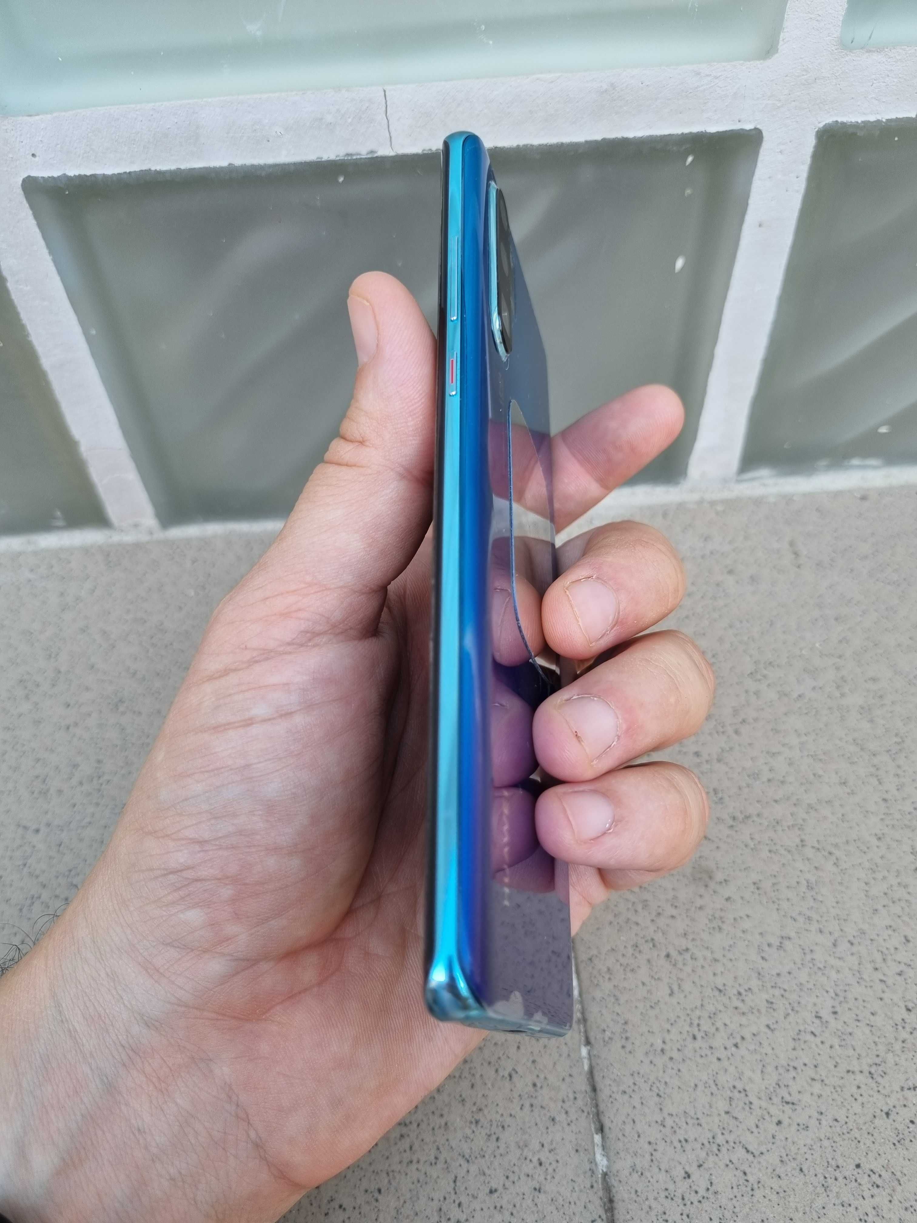 Huawei P30 Pro 128GB RAM 8GB Aurora Blue, single SIM, impecabil