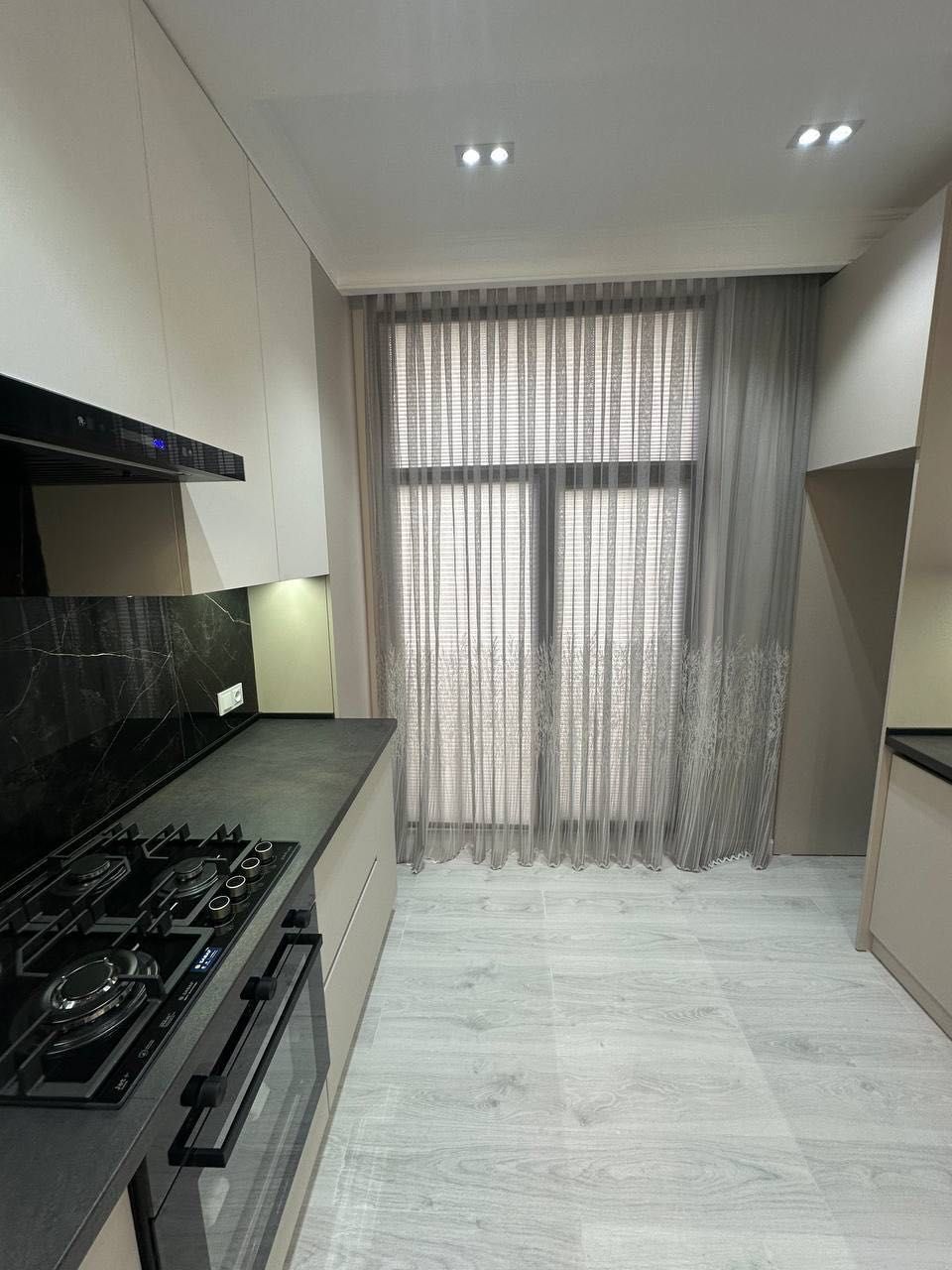 ЖК Euro House Продается 2 комнатная квартира ремонт Шахристанская