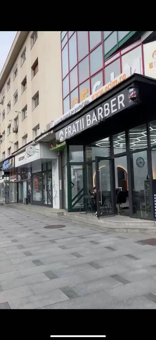 Vând Afacere la Cheie – Barber Shop în Centru Bacău