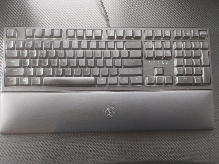 Клавиатура Razer Ornata V2