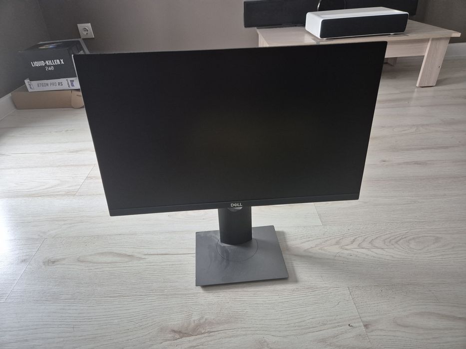 Монитор Dell 21.5