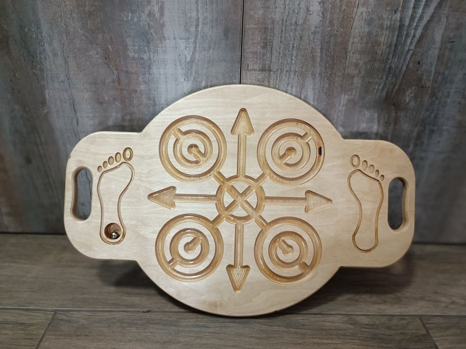 балансировочная доска (балансир) с лабиринтом из дерева