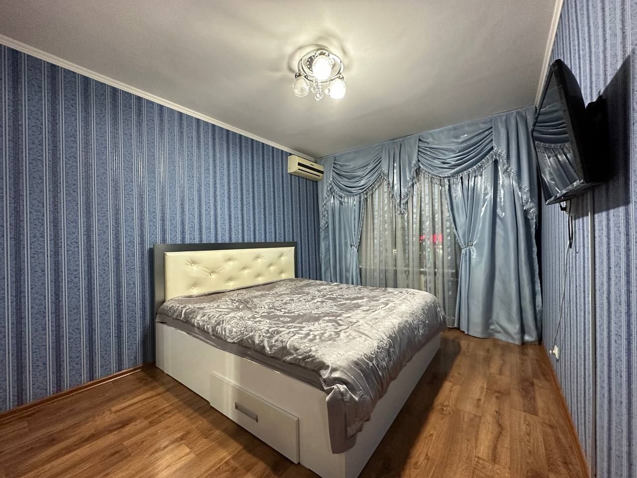 Продаётся квартира Феруза-2. ЭКО базар. 3/5/5. 70м².