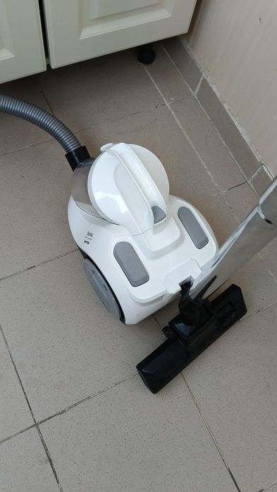 Пылесос Tefal Swift power Cyclonic