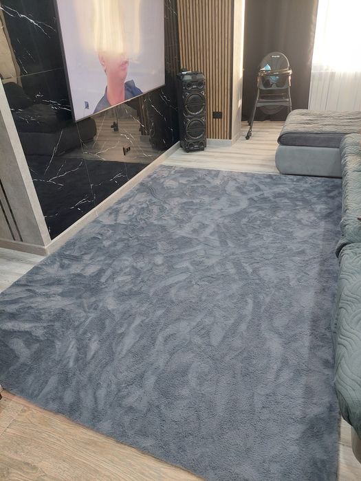 Продам ковёр  мальдивский песок