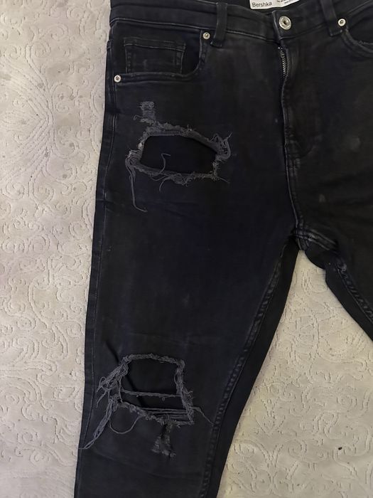 Vand blugi negri rupti slim