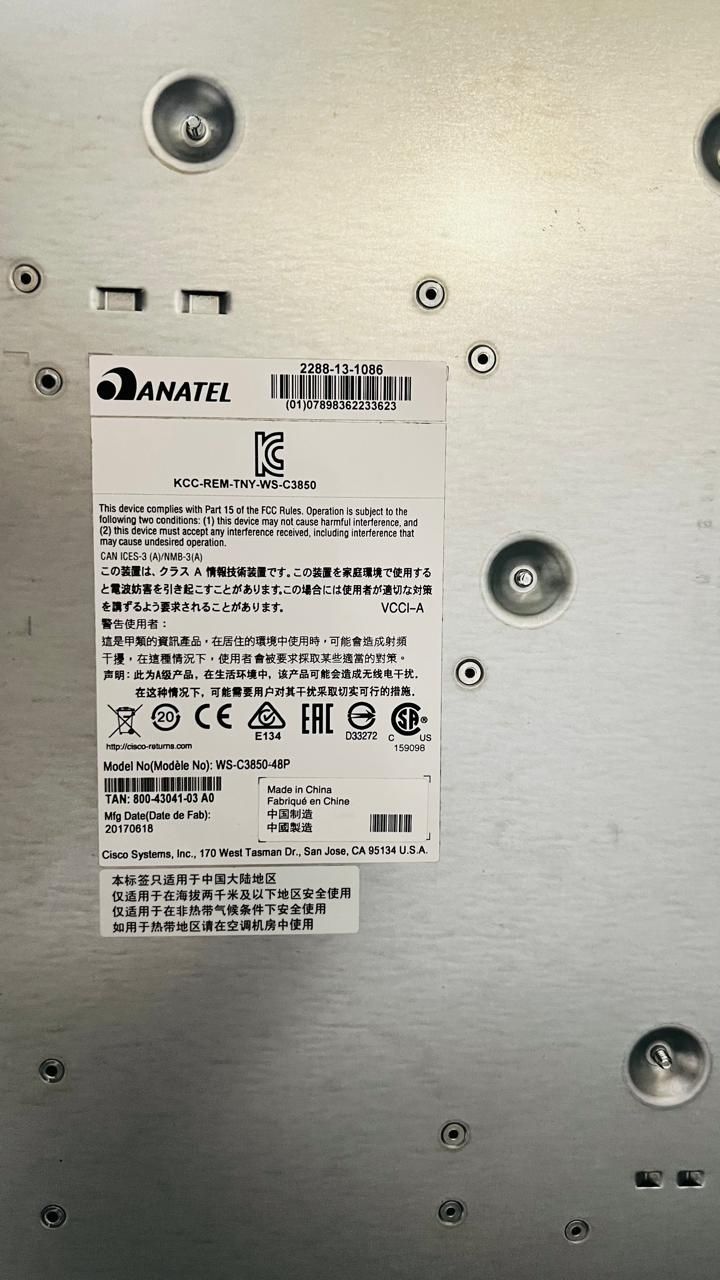 Коммутатор Cisco 48 портовый с Poe.