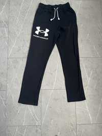 pantaloni under armour