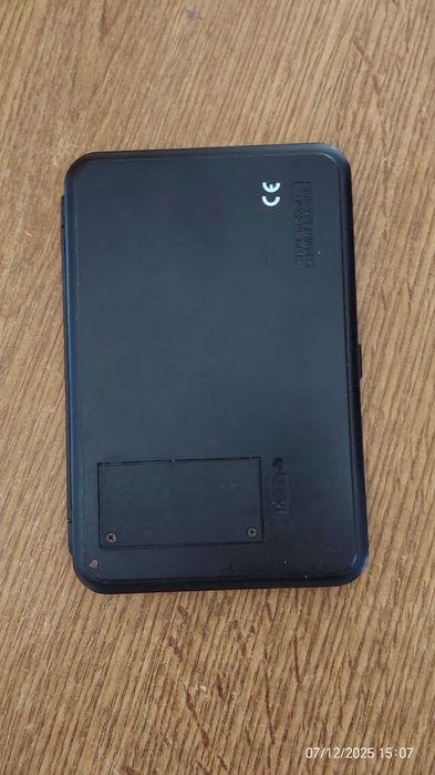 Calculator cu agendă electronică,vechi dar perfect functional