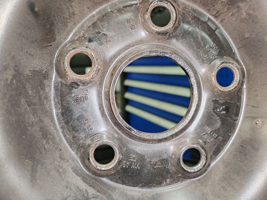 Genti tabla 16in stare foarte buna