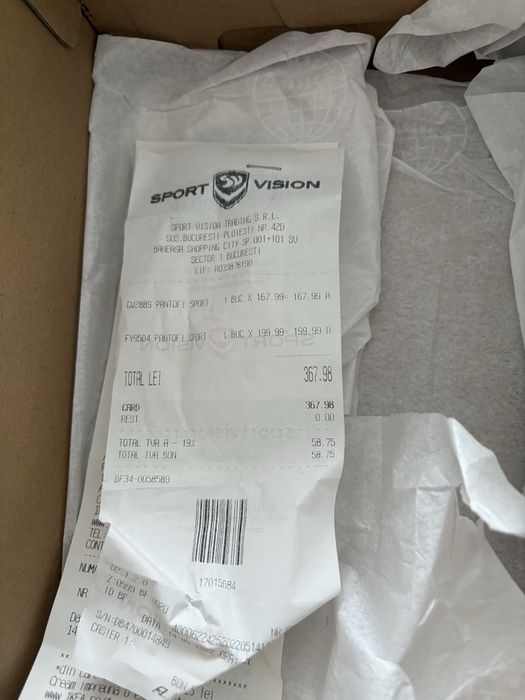 Vand pantofi sport Adidas nou alb