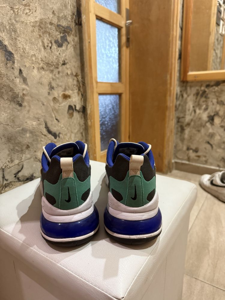 Nike 270 react-маратонки
