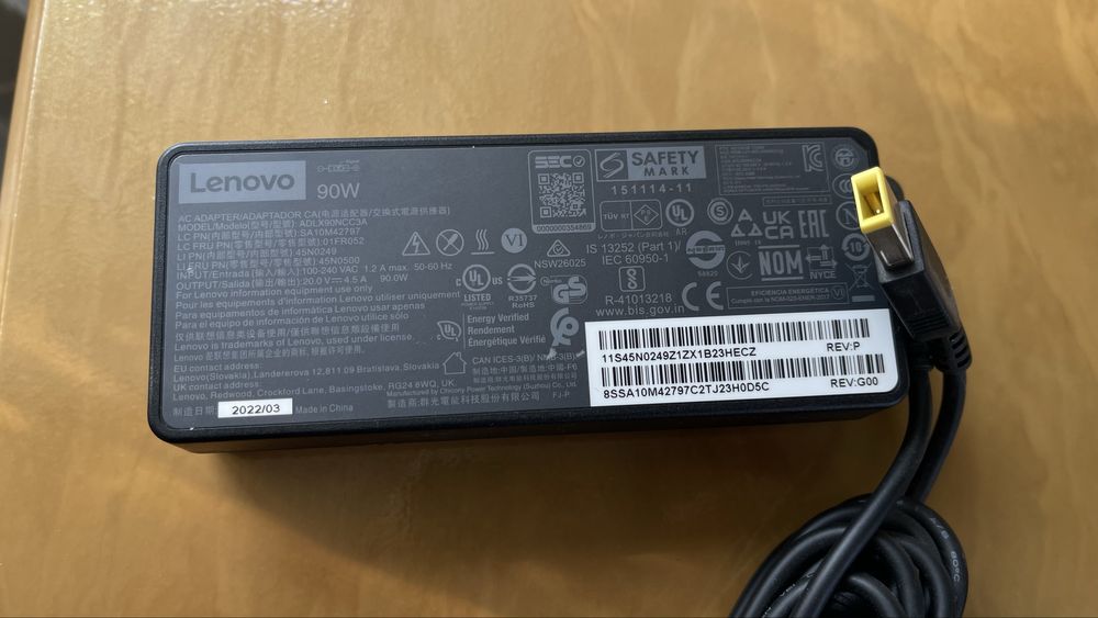 Блок питания для ноутбука Lenovo