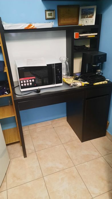 Vând Birou Ikea Micke 105×50 cm!