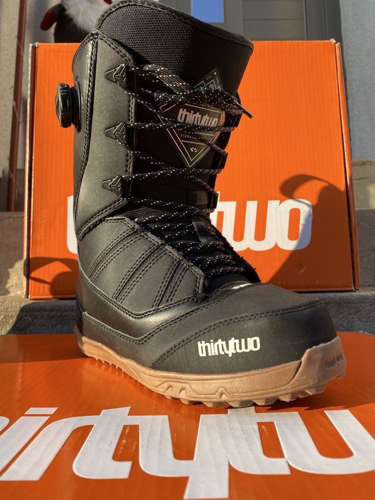 Boots snowboard ThirtyTwo Giind Session. Marimea: 40