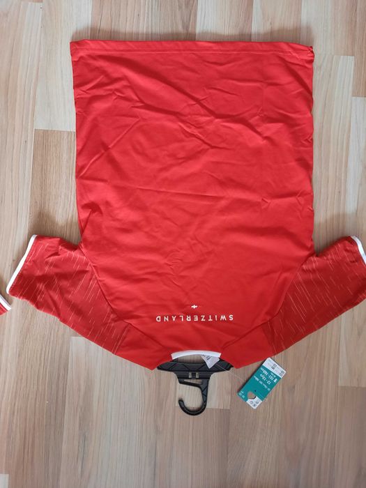 Tricou nou fotbal 116-122 cm si 12-13 ani