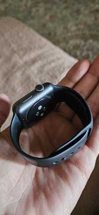 Cмарт-часы Apple Watch Series 3