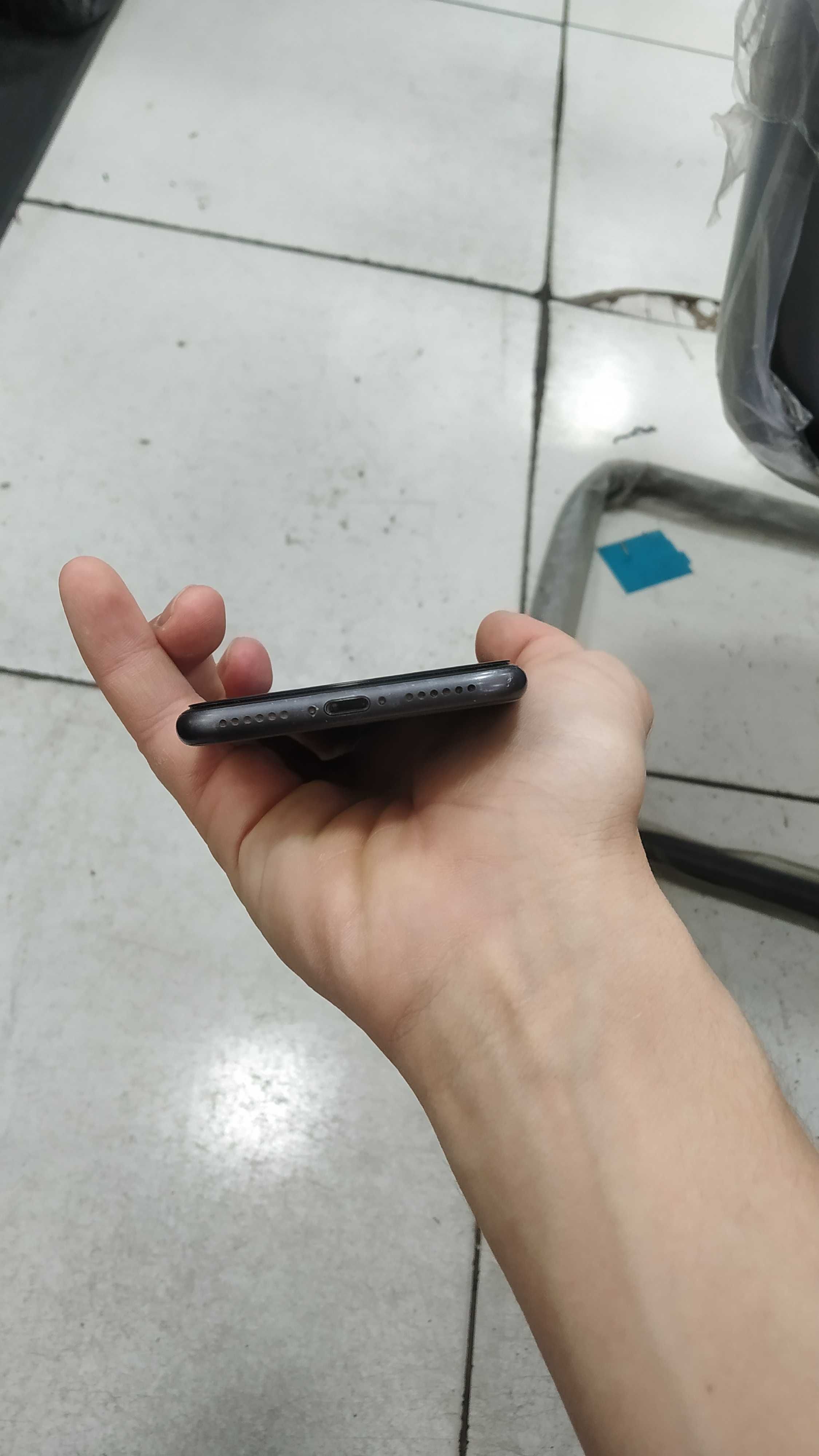 Iphone 8 256gb toza ideal
