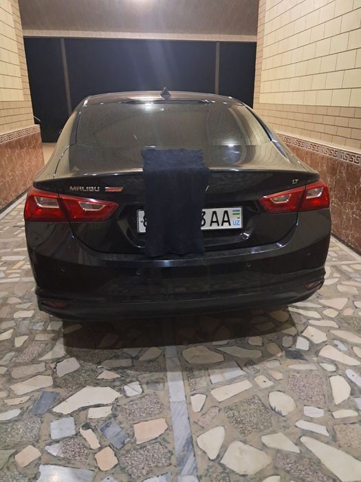 Chevrolet Malibu 2