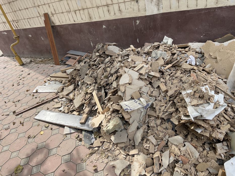 Утин 100кв/м уйди поли ламинат, дсп, рейка срочно! Лабога сигмиди
