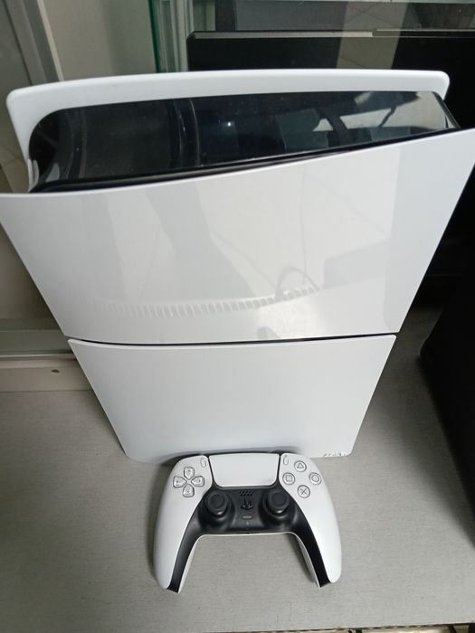 PS 5 Slim /1 Tb /all digitall