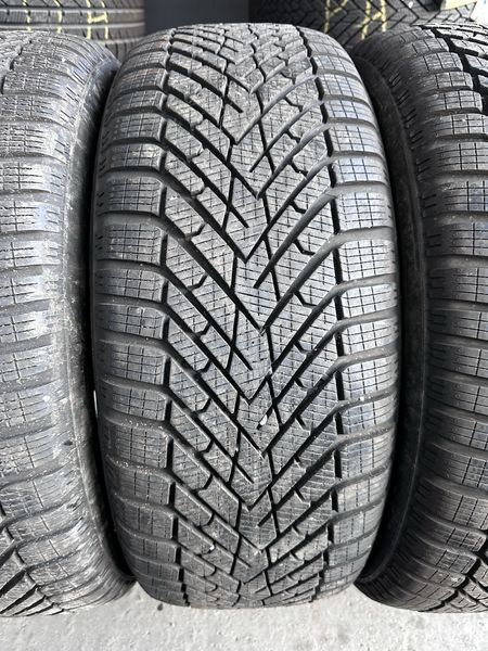 235/55/18 PIRELLI 4бр