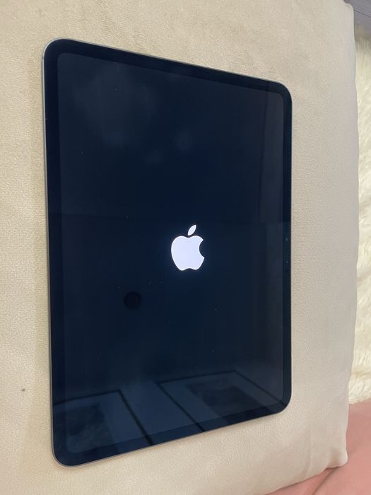 Продам Ipad pro 2024